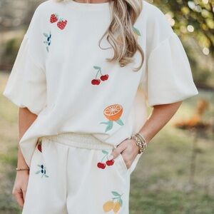 She and Sky Cream Top with Colorful Fruit Embroidery